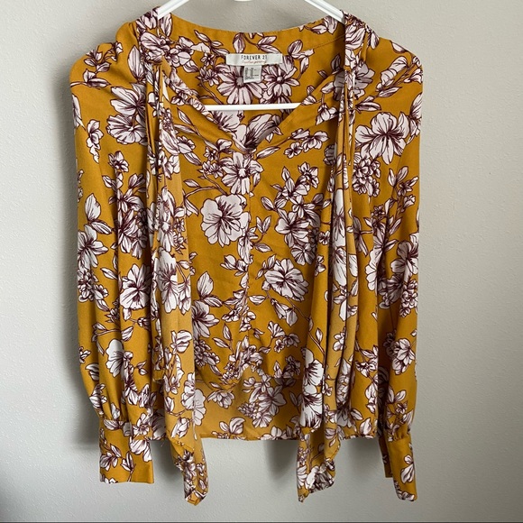 Forever 21 Size Xs Long Sleeve Floral Top W/ Tie - Picture 2 of 6